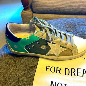 Authentic, Slightly worn size 37 Golden Goose